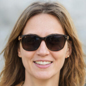 Amelia Grace, Chief Editor